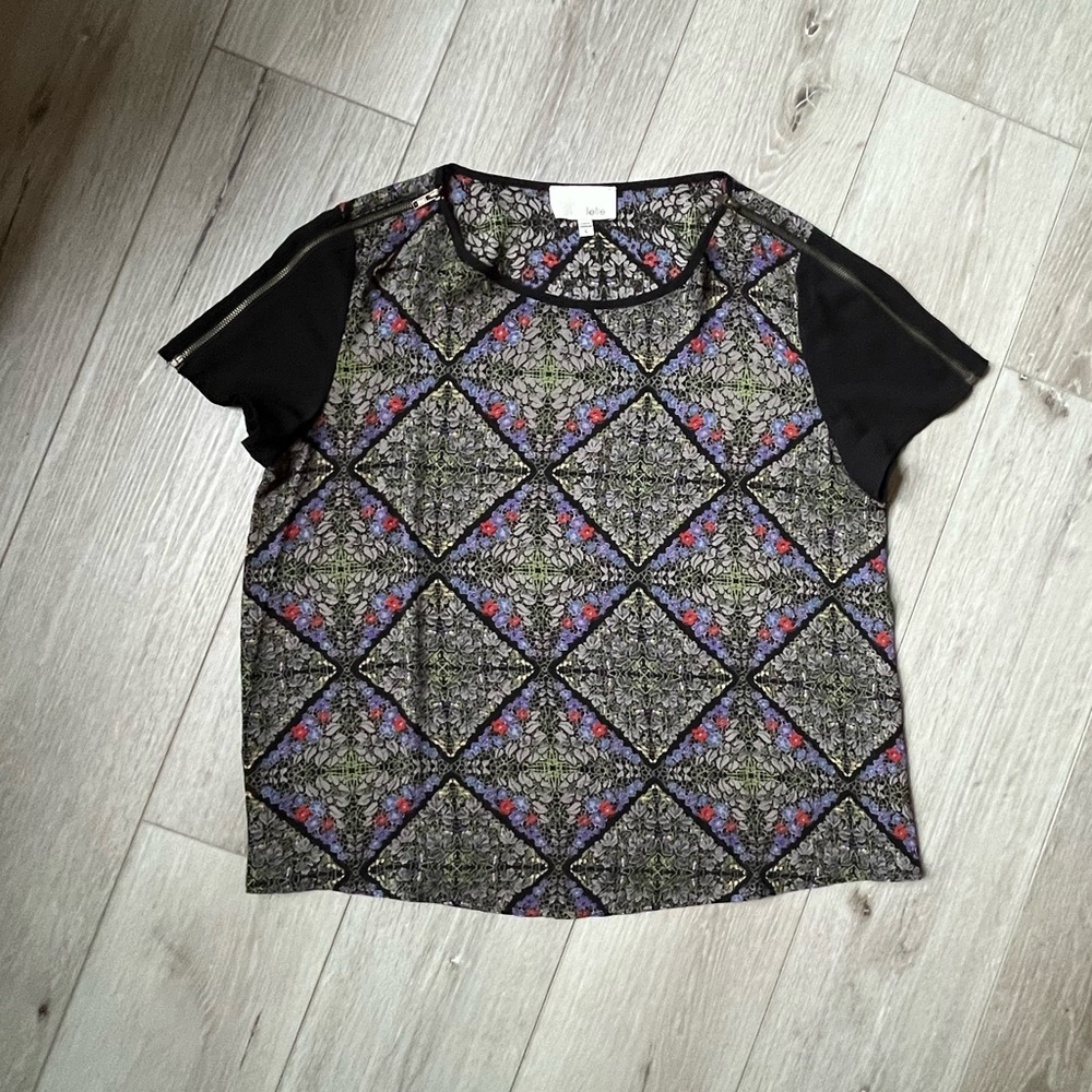 Lelis Sheer Geometric Floral Cropped Blouse size L